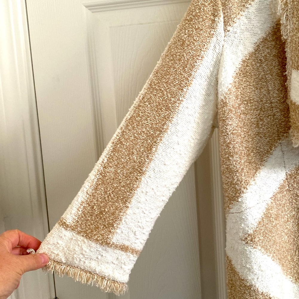 Chico’s Sweater - Picture 5 of 11